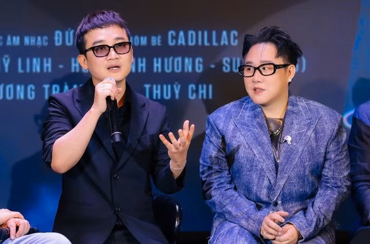 Trung Quân và nhà sản xuất Hà Thanh Phúc.