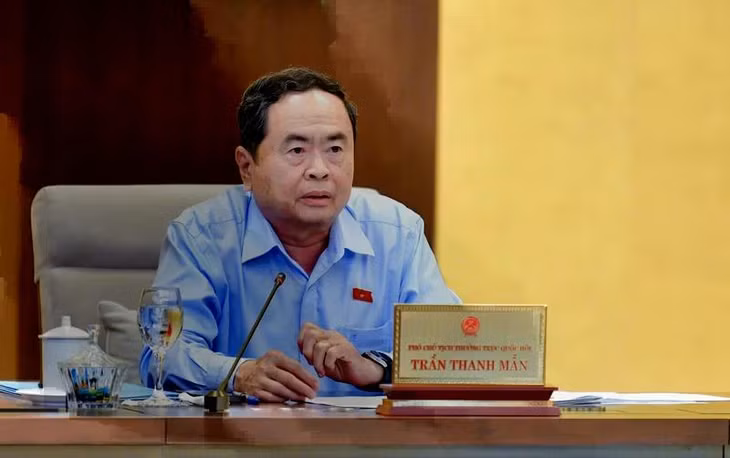 Phó Chủ tịch Thường trực Quốc hội Trần Thanh Mẫn phát biểu chỉ đạo tại phiên họp.