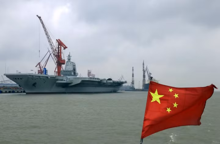 Tàu sân bay Phúc Kiến của Trung Quốc. (Ảnh: SCMP)