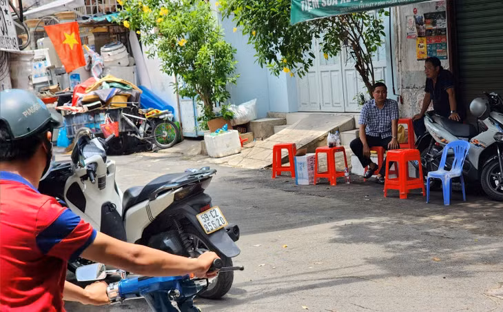 Hẻm 502 đường Huỳnh Tấn Phát, phường Bình Thuận, quận 7, nơi xảy ra vụ việc.