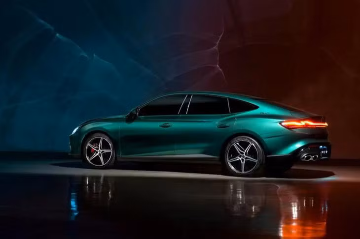 MG7 có thiết kế dáng coupe thanh lịch - Ảnh: MG