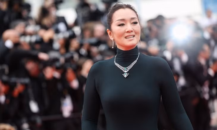 Củng Lợi là minh tinh châu Á được nhận đãi ngộ đặc biệt tại Cannes. Cô đã 20 lần đến với LHP đình đám này.