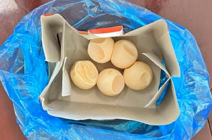 Tang vật vụ án mua bán trứng vích (rùa biển). Ảnh: Trung tâm Giáo dục Thiên nhiên (ENV)