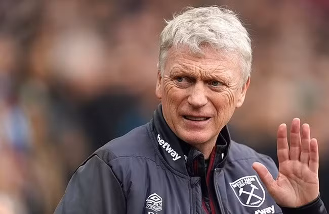 Moyes hợp tác với talkSPORT.