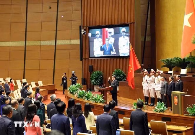 "Đây là niềm vinh dự to lớn, đồng thời là trách nhiệm cao cả của tôi trước Đảng, Nhà nước và Nhân dân," Chủ tịch Quốc hội Trần Thanh Mẫn phát biểu nhậm chức. (Ảnh: TTXVN)