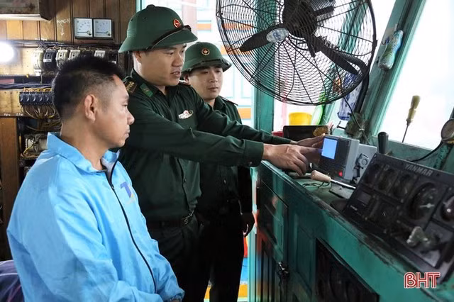 Thủ tướng yêu cầu trung phát hiện, điều tra và xác minh thông tin để xử lý vi phạm quy định về Hệ thống giám sát hành trình tàu cá (VMS).