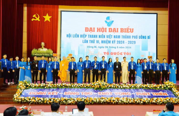 Ủy ban Hội LHTN TP Uông Bí khóa VI, nhiệm kỳ 2024-2029 ra mắt.