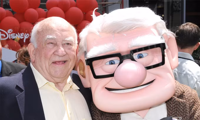 Ed Asner lồng tiếng vai Carl Fredricksen trong "Up". Ảnh: FilmMagic