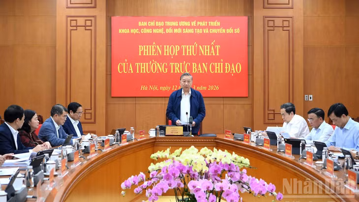 Tổng Bí thư Tô Lâm chủ trì Phiên họp thứ nhất năm 2026 của Thường trực Ban Chỉ đạo Trung ương về phát triển khoa học, công nghệ, đổi mới sáng tạo và chuyển đổi số. (Ảnh: ĐĂNG KHOA)