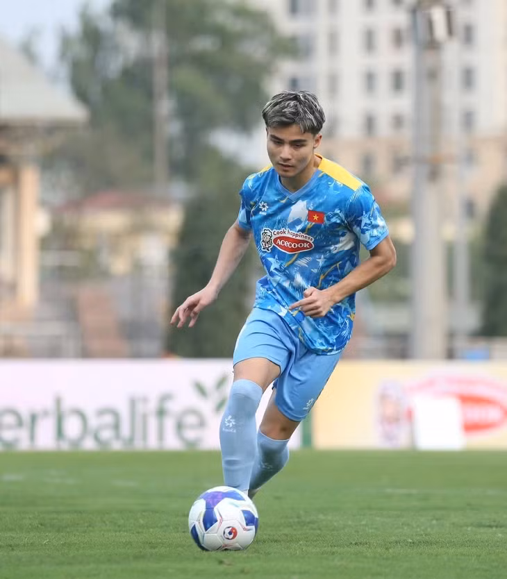 Antonio Moric trong màu áo U23 Việt Nam - Ảnh: VFF