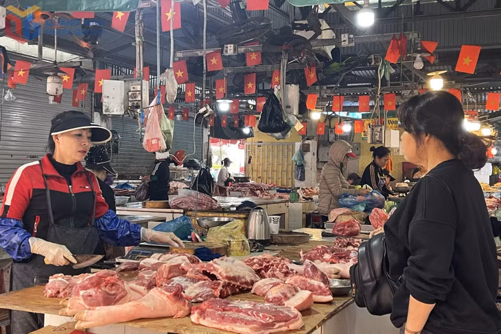 Giá thịt lợn tăng nhẹ khoảng 10.000 đồng/kg.
