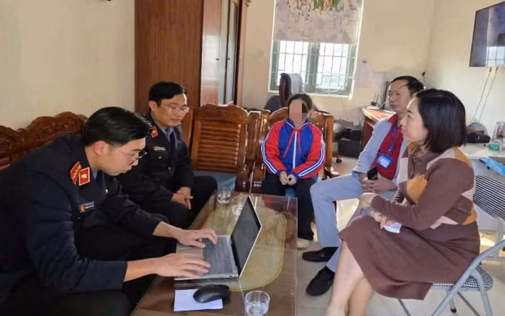 Viện KSND khu vực 2 làm việc với các đơn vị liên quan để xác minh vụ việc theo đúng tinh thần Nghị quyết số 205/2025/QH15. Ảnh: Viện KSND khu vực 2