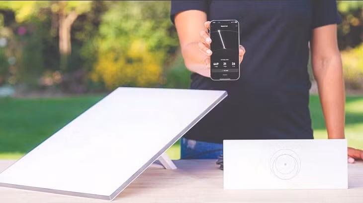 Bộ thiết bị phần cứng thu phát internet vệ tinh.