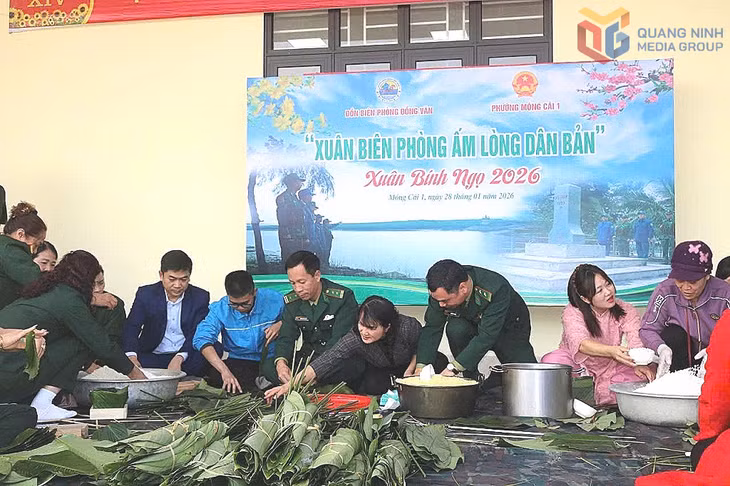 Đồn Biên phòng Đồng Văn phối hợp với phường Móng Cái 1 tổ chức chương trình 