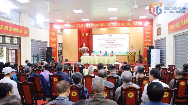 Hội nghị tiếp xúc giữa cử tri với người ứng cử đại biểu HĐND phường Vàng Danh nhiệm kỳ 2026- 2031.