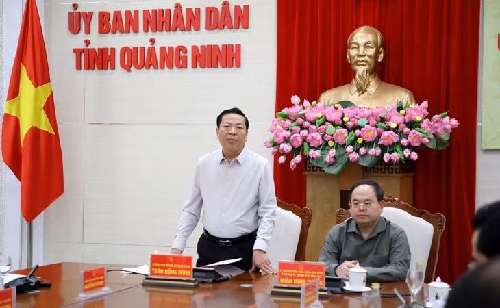 ồng chí Trần Hồng Minh, Ủy viên Trung ương Đảng, Bộ trưởng Bộ Xây dựng