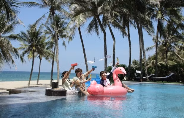 Nhà mình đi thôi có doanh thu kém kỳ vọng. Ảnh: ĐPCC.