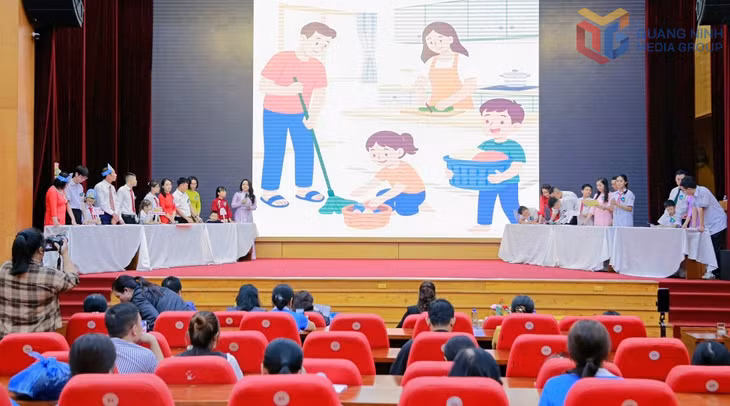 Hội LHPN phường Đông Triều tổ chức Hội thi Gia đình hạnh phúc tháng 11/2025.