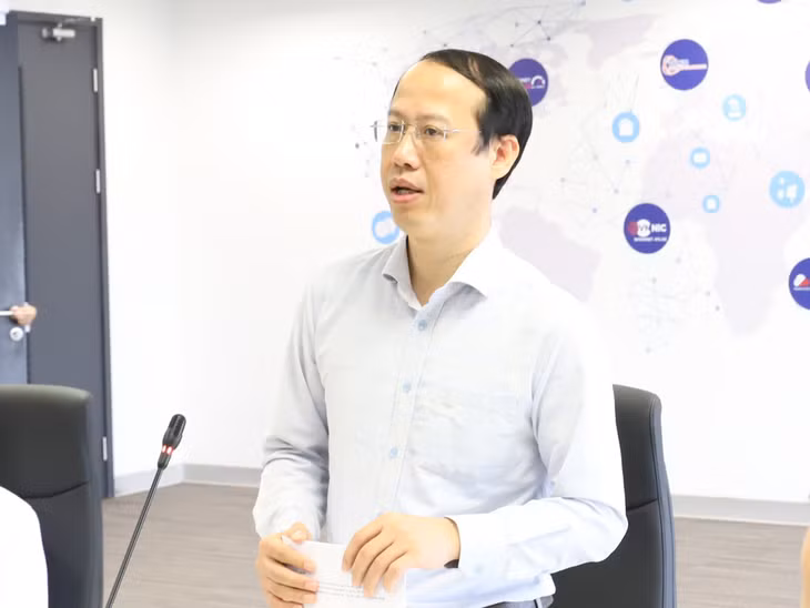 Ông Nguyễn Trường Giang - Q. Giám đốc VNNIC phát biểu tại Hội nghị. Ảnh: Tuấn Khoa
