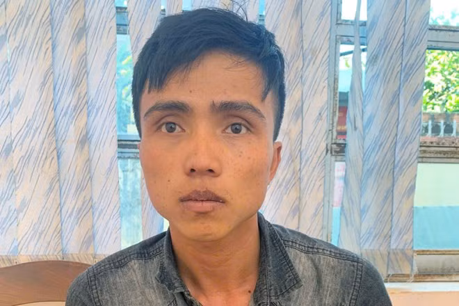 Đối tượng Trần Như Tài bị Công an phường An Phú (Gia Lai) bắt giữ. Ảnh: Công an