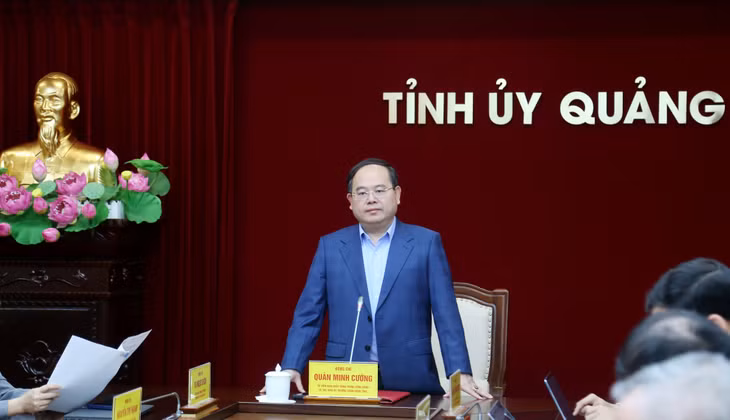 ồng chí Quản Minh Cường, Ủy viên Trung ương Đảng, Bí thư Tỉnh ủy, Trưởng Đoàn ĐBQH tỉnh làm việc với Sở Dân tộc và Tôn giáo