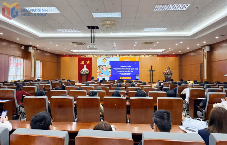 Đại diện Cục Thuế phổ biến một số điểm lưu ý của chính sách thuế.