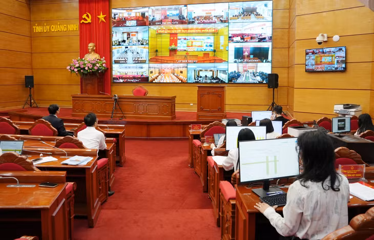 Trung tâm điều hành của Ban Chỉ đạo Ủy ban bầu cử tỉnh duy trì kết nối thông tin thông suốt từ Ban Chỉ đạo, Ủy ban bầu cử, Ban bầu cử các cấp đến các tổ bầu cử.