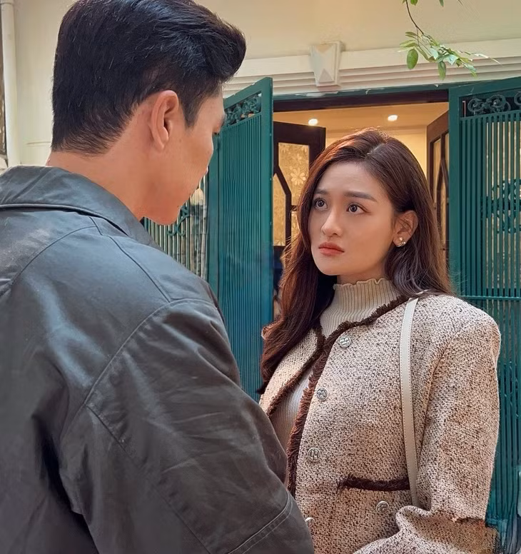 Thùy Anh và Steven Nguyễn trong phim Không giới hạn - Ảnh: ĐPCC