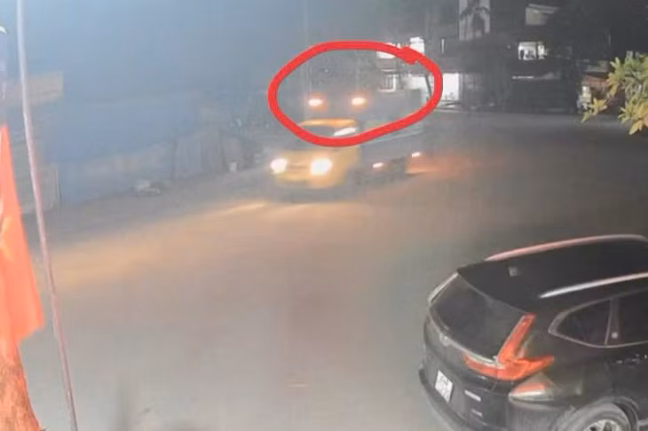 Hình ảnh từ camera nhà dân ghi lại về chiếc xe liên quan. Ảnh: Công an Lào Cai