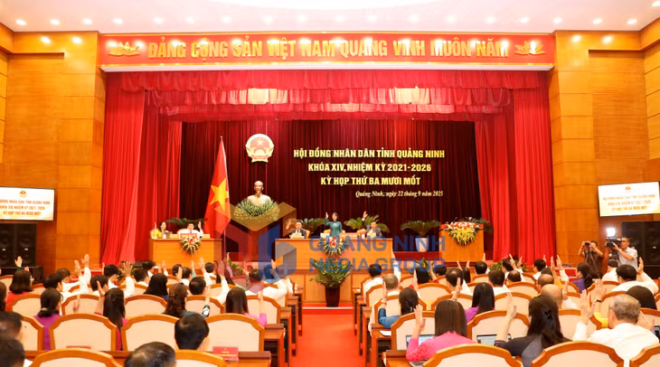 Kỳ họp lần thứ 31 của HĐND tỉnh (9-2025). Ảnh Đỗ Phương