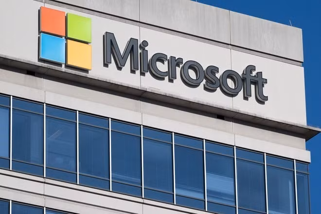 Microsoft có thể dùng mô hình Claude trong bộ ứng dụng Office 365. Ảnh: AFP