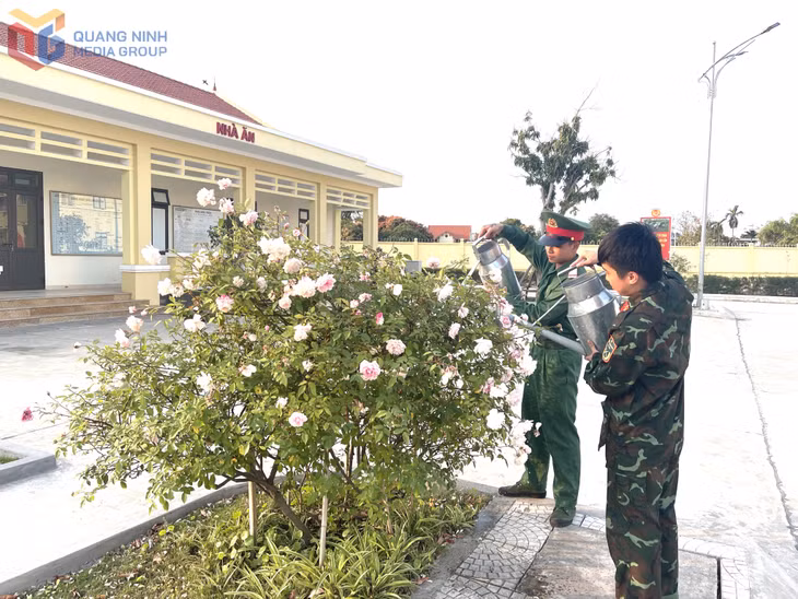 Doanh trại Ban Chỉ huy PTKV 5 - Quảng Yên chính quy, xanh - sạch - đẹp.