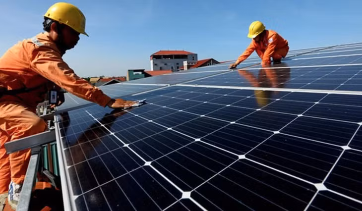 Điện mặt trời mái nhà phát triển quá nóng sẽ gây ra nhiều hệ luỵ.