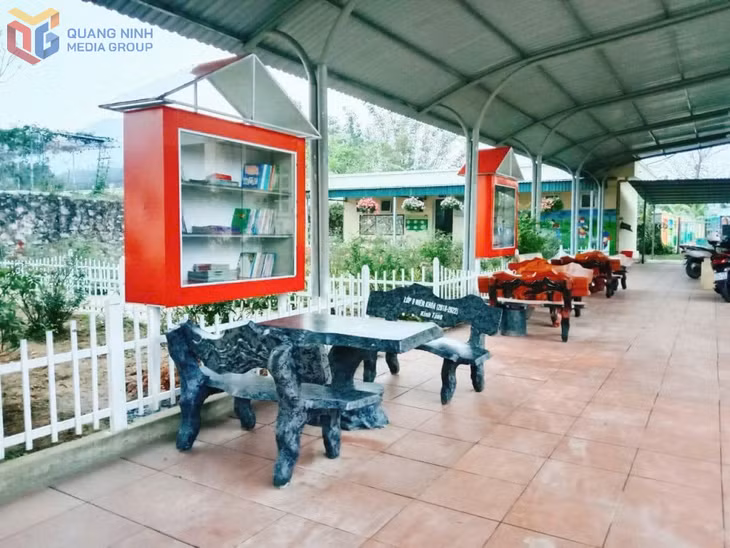 Thư viện ngoài trời của Trường TH&amp;THCS Nam Sơn, xã Ba Chẽ.