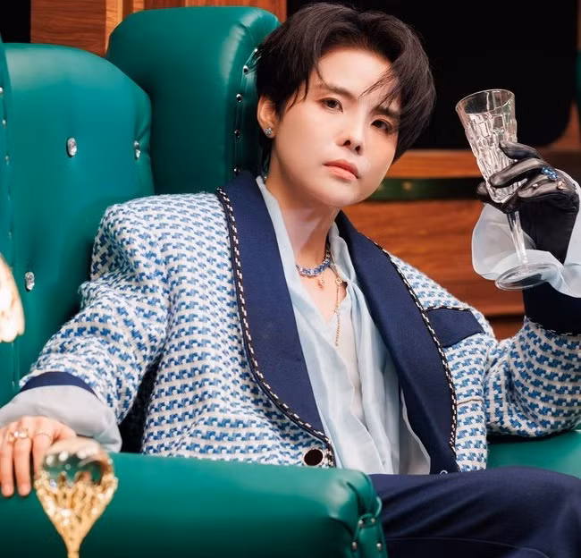 Ca khúc Người như anh xứng đáng cô đơn của đội trưởng Vũ Cát Tường giúp liên quân 2 chiến thắng trong Live Stage 1 - Ảnh: BTC