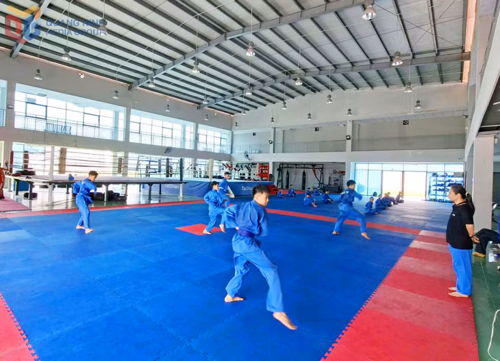Ngoài cơ sở vật chất được quan tâm, các HLV Vovinam của Quảng Ninh cũng có nhiều nỗ lực trong đổi mới chương trình đào tạo, nâng cao khả năng cho VĐV.