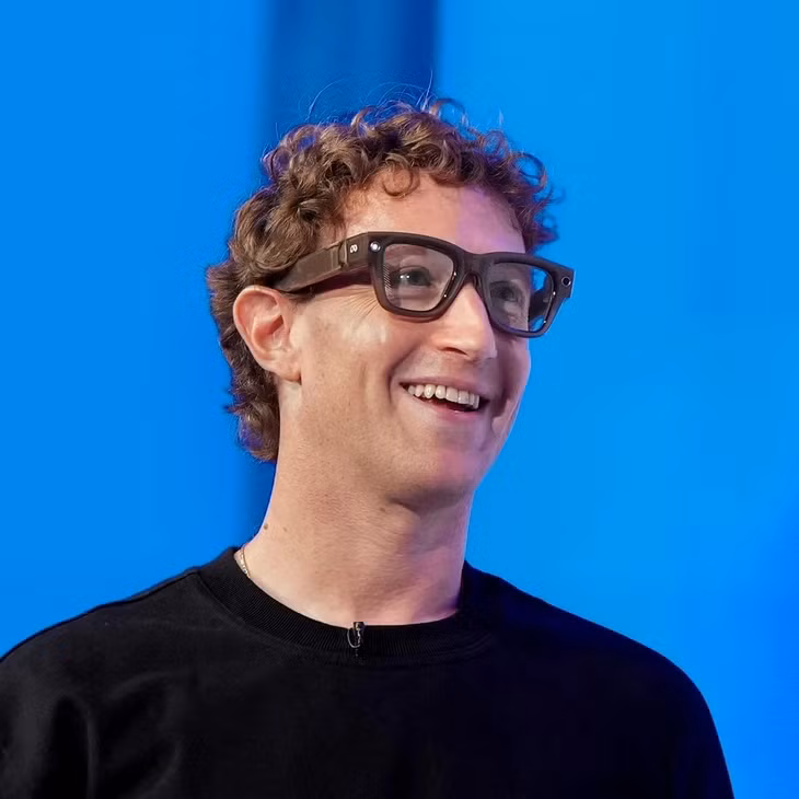 CEO Meta Mark Zuckerberg ra mắt kính thông minh Meta Ray-Ban Display mới nhất - Ảnh: FB Mark Zuckerberg