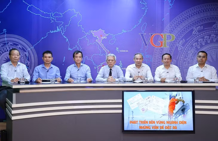 Toạ đàm: Phát triển bền vững ngành điện – Những vấn đề đặt ra. Ảnh: VGP/Nhật Bắc