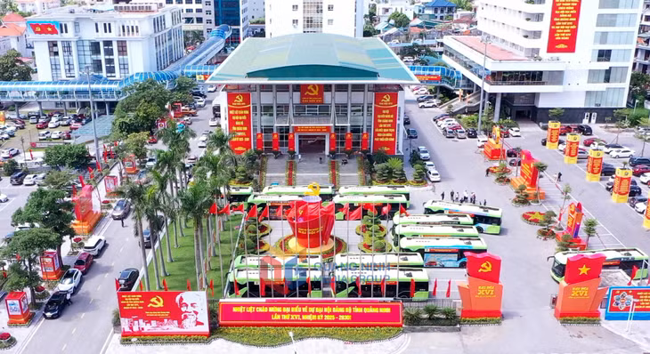 Đại hội Đại biểu Đảng bộ tỉnh lần thứ XVI, nhiệm kỳ 2025-2030 diễn ra tại Trung tâm Tổ chức Hội nghị tỉnh (phường Hạ Long).