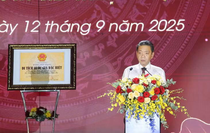 Thứ trưởng Bộ Văn hoá - Thể thao và Du lịch Hoàng Đạo Cương phát biểu tại buổi lễ. Ảnh: Duy Chương