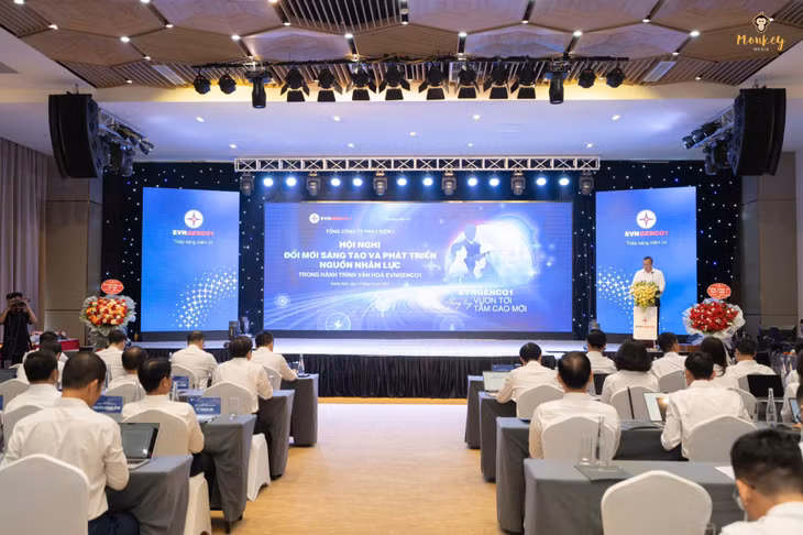 Ông Lê Hải Đăng, Tổng Giám đốc EVNGENCO1 phát biểu khai mạc hội nghị.