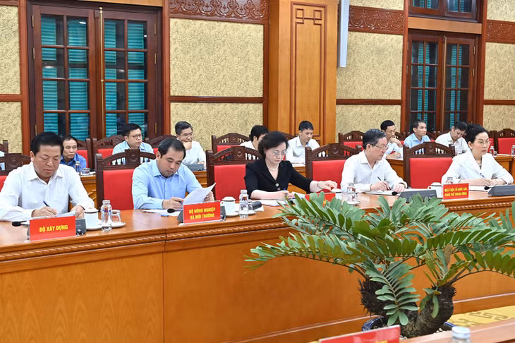 Các đại biểu tham dự cuộc làm việc. (Ảnh: ĐĂNG KHOA)
