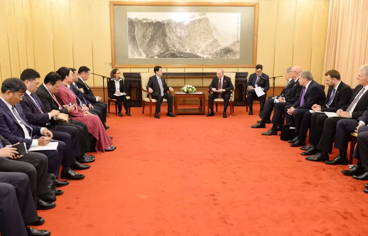 Toàn cảnh Hội kiến.