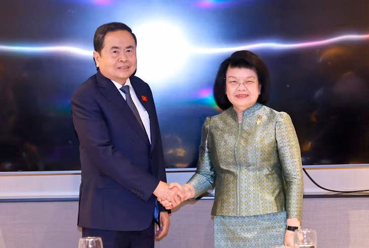 Chủ tịch Quốc hội Trần Thanh Mẫn gặp Chủ tịch Quốc hội Campuchia Samdech Maha Rathsaphethika Thipadei Khuon Sudary. Ảnh: Doãn Tấn – TTXVN