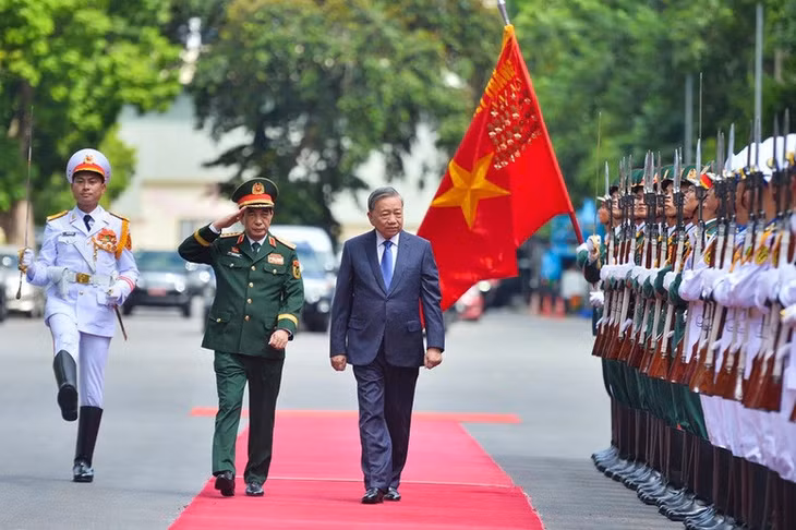 Tổng Bí thư Tô Lâm, Bí thư Quân ủy Trung ương dự và phát biểu chỉ đạo Đại hội Thi đua Quyết thắng toàn quân lần thứ XI