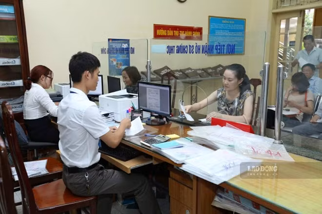 Quy định số 366-QĐ/TW đã nêu thang điểm đánh giá để tính xếp loại tập thể, cá nhân hoàn thành tốt nhiệm vụ. Ảnh: Hải Nguyễn