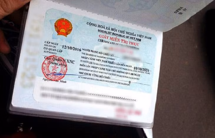 Giảm thời gian cấp Giấy miễn thị thực xuống còn 1 ngày ảnh 1
