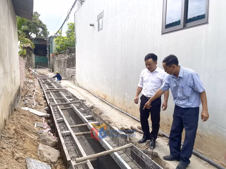 Tuyến ngõ 71, đường Văn Miếu, khu phố Chùa Bằng, phường Quảng Yên được mở rộng do nhân dân hiến đất.
