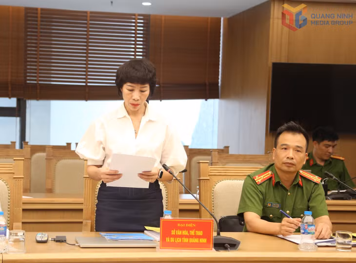 Đại diện Sở Văn hóa Thể thao và Du lịch tỉnh tham luận tại Hội thảo.