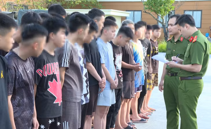 Cơ quan Công an đã tạm giữ hình sự 38 đối tượng để điều tra, làm rõ hành vi vi phạm pháp luật.